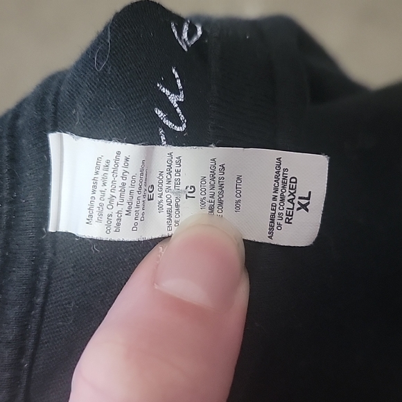 The Rain Won't Stop Us Black Shirt - Picture 2 of 3